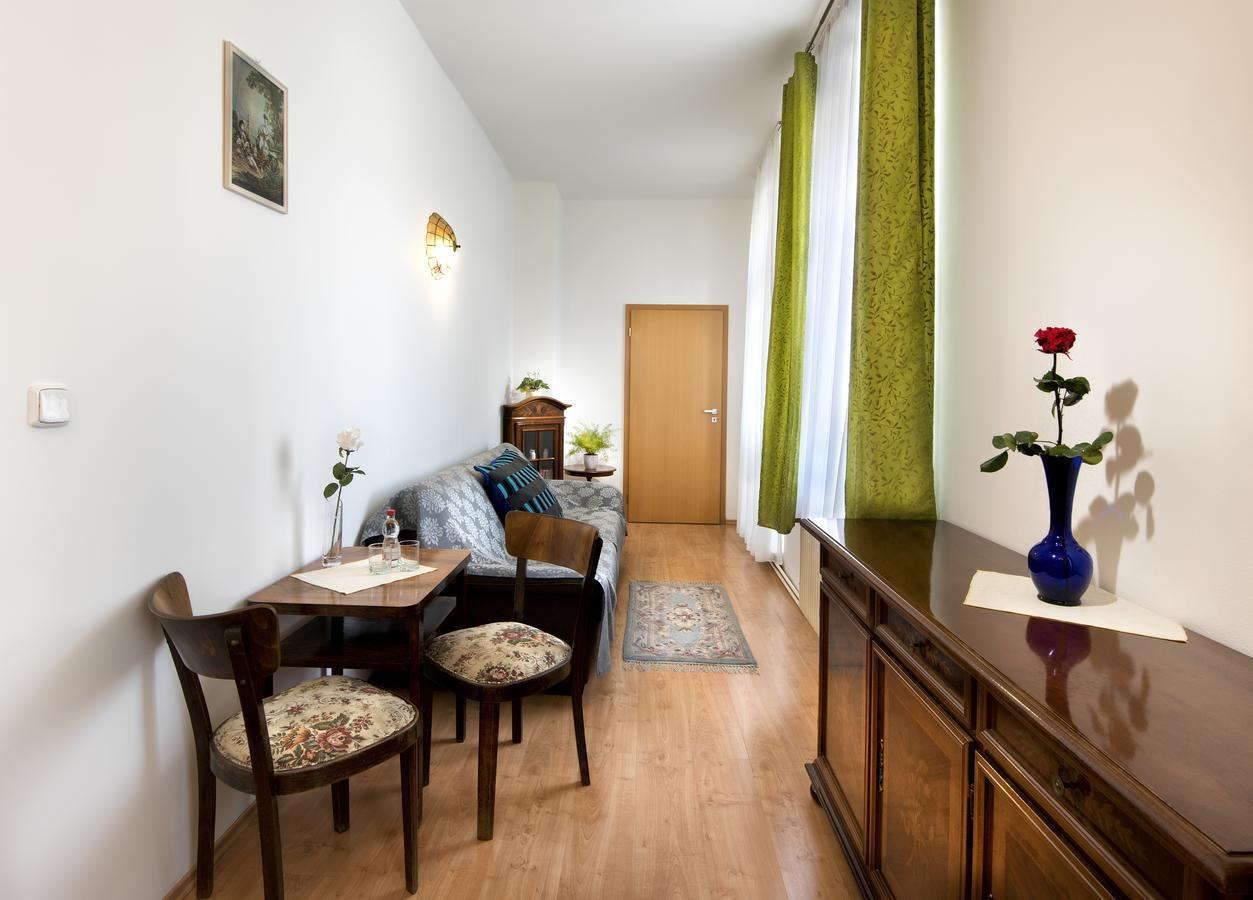 Penzion Central Zwoleń Zewnętrze zdjęcie